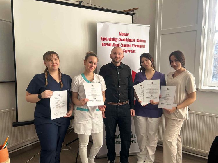 Kossuth Zsuzsanna Nemzeti Egészségügyi Szakképzési Verseny vármegyei döntőjnek győztesei